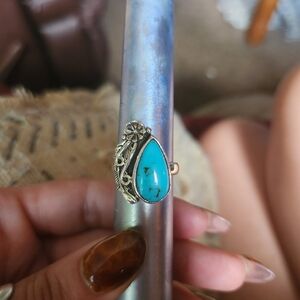 Turquoise Teardrop Silver Ring